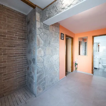 Vakantiehuis Marino Donji Zemunik