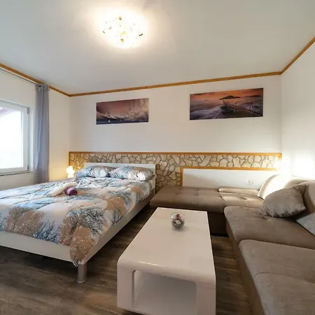 Marino Vakantiehuis Donji Zemunik